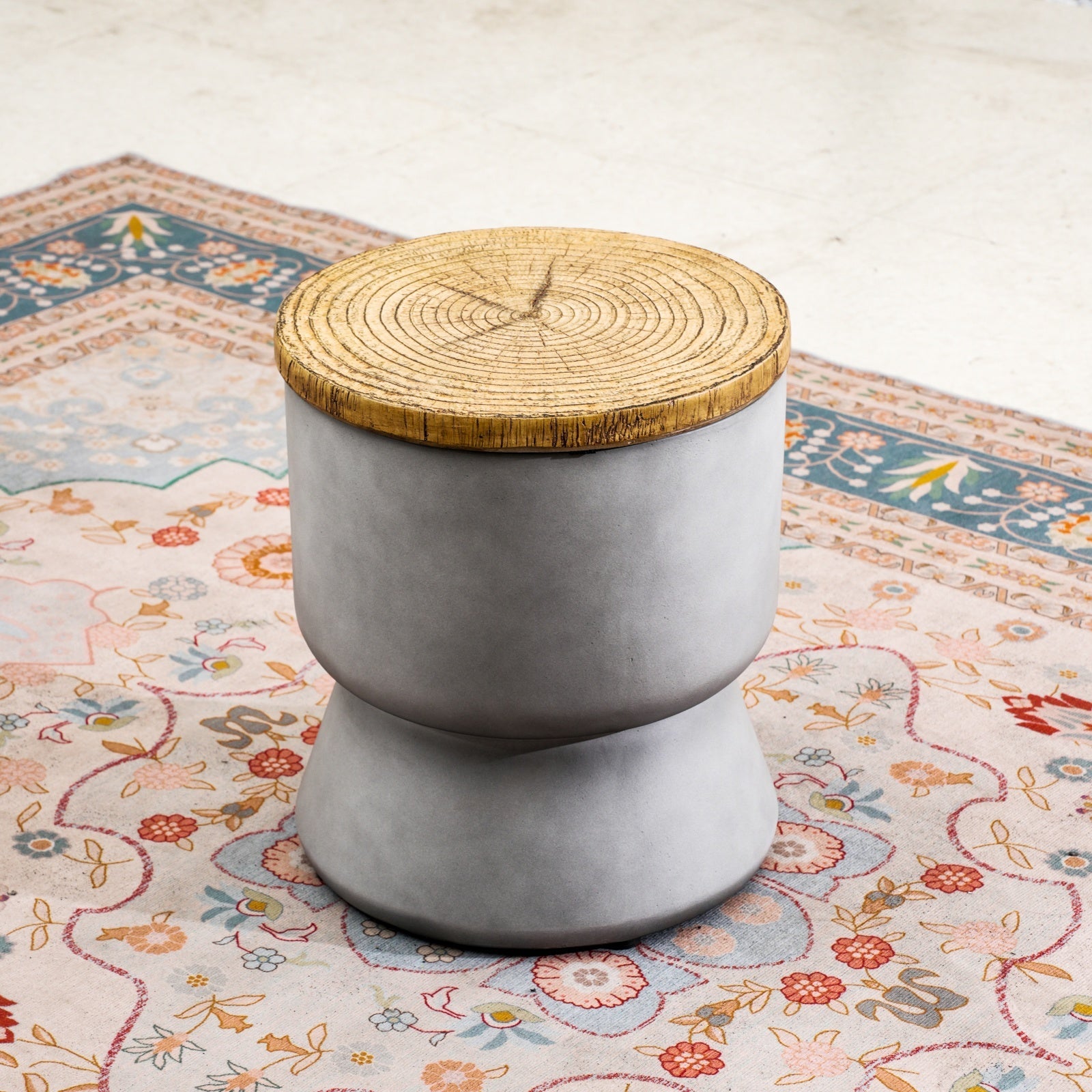 🧊 Modern Style Meets Function: Side Table with Built-in Ice Bucket