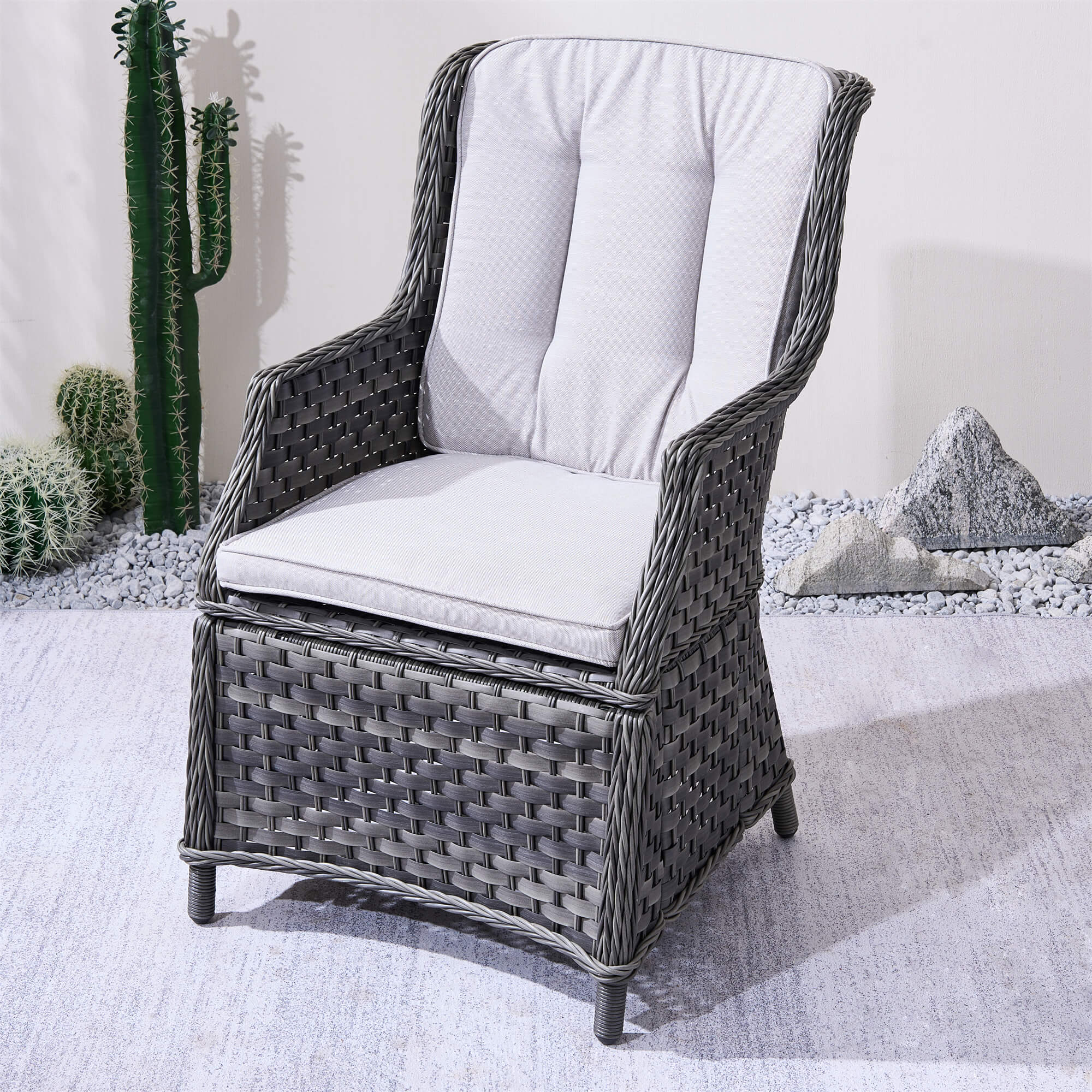 4-Seater Outdoor PE Wicker Dining Set with Round Table and Cushions(PAD-1709+010) - Abrihome