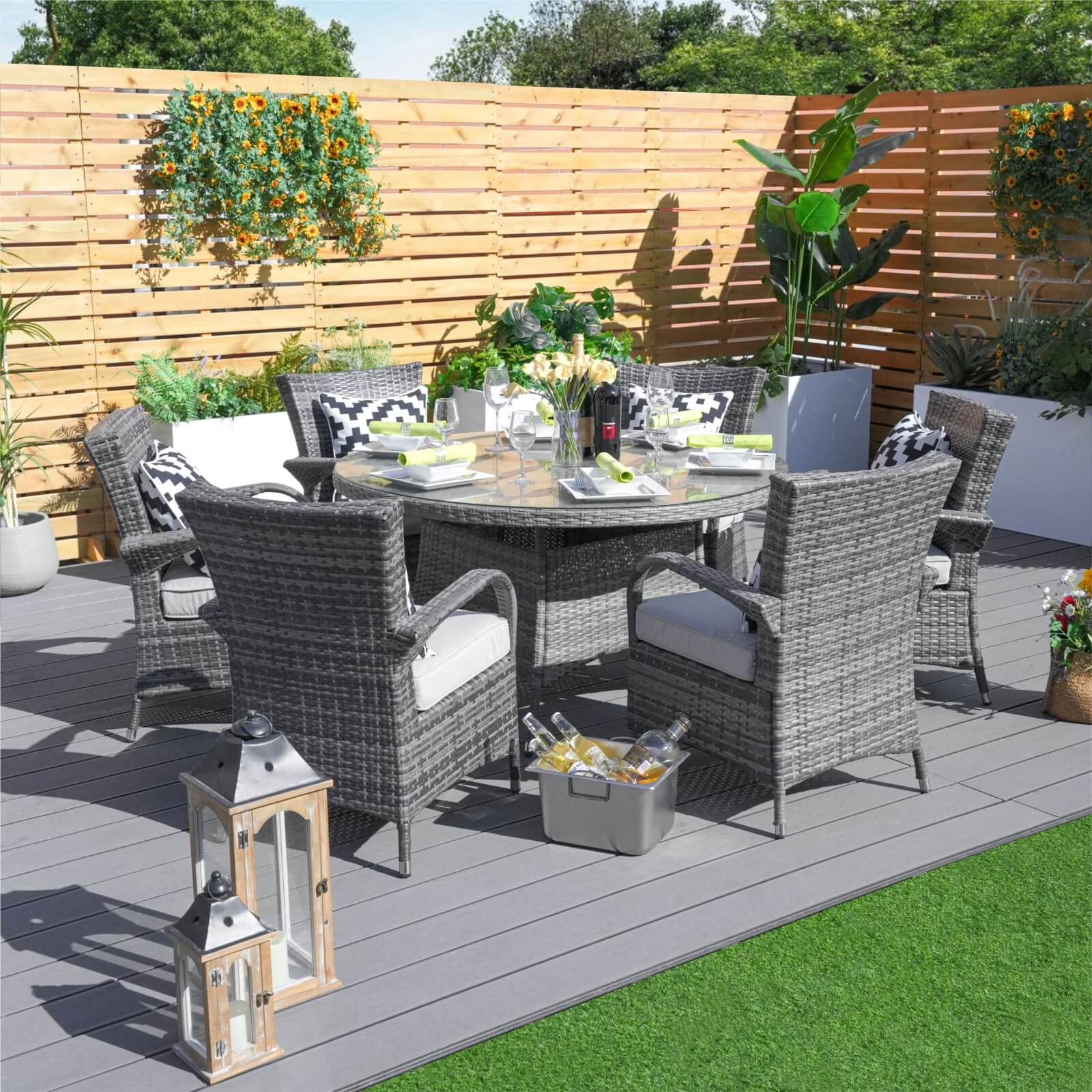 7-Piece Outdoor Round PE Wicker Dining Set(PAD-1711+1122)