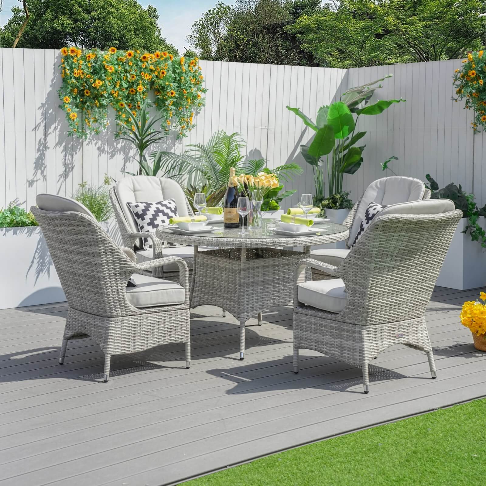 4-Seat Patio Dining Set with Round Table (PAD-1709-SET)