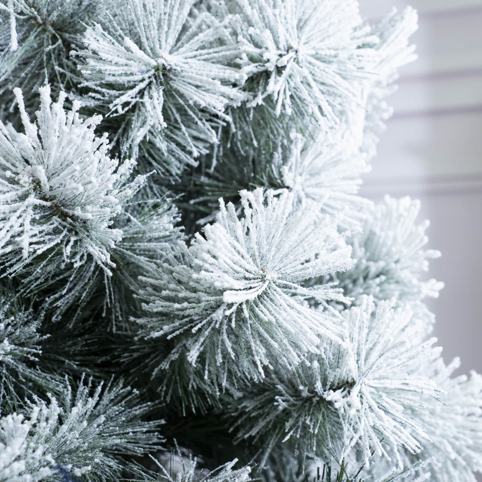 4FT Snow-Flocked Mini Christmas Tree(PJT-2508)